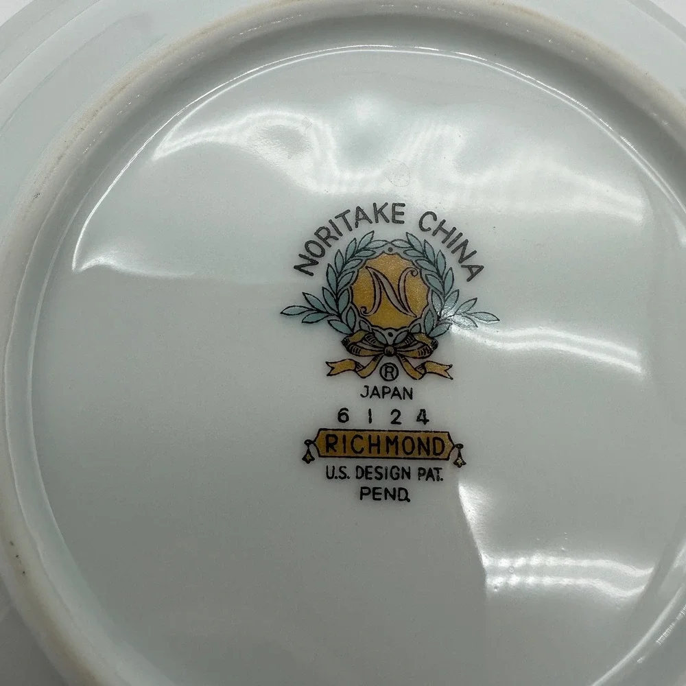 Noritake Richmond 6124 Fruit Bowls Gold Encrusted Rim White China Japan Set of 2